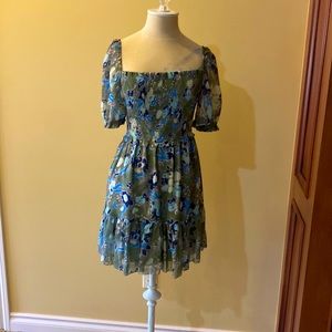 Aritzia Wilfred dance, size small, color green with a floral print.